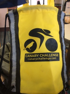 015年、サンノゼ市のSacred Heartを訪問したおり、20代と思われる男性カスタマーが私に贈ってくれたナップザック。失職と病気が重なったという彼は、まだ就労できる状態ではないと語っていた。その表情は、暗くはなかった。