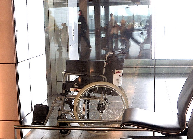 終の住処としての外国 スイスの老人ホームにおける 地中海クラブ の試み 穂鷹知美 異文化間コミュニケーション Synodos シノドス