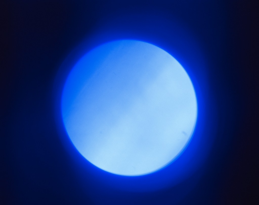 このまるい写真…10青の丸